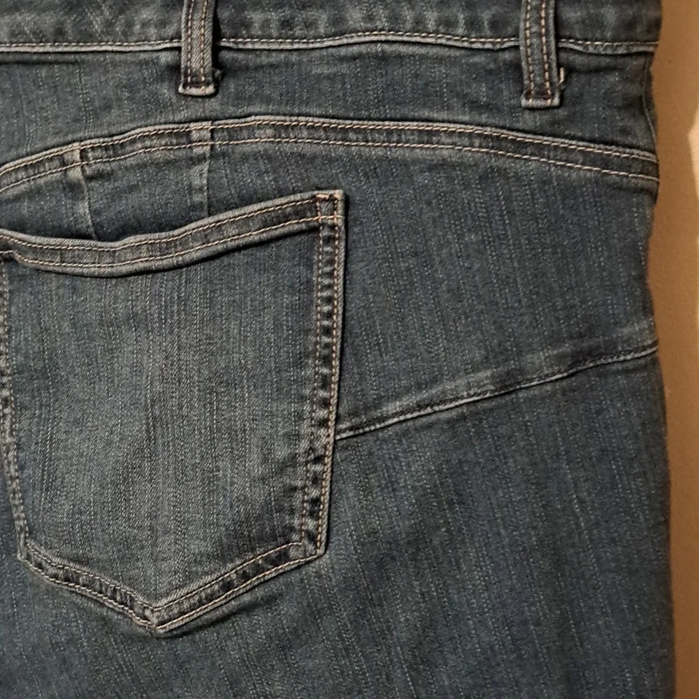 Torrid Dark Blue Distressed Jeans. Size 24T. - Picture 9 of 9